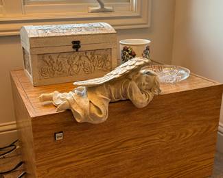 Vintage BSR subwoofer, angel, decorative box