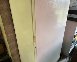 Like new freezer