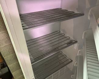 Like new freezer, no odors inside whatsoever