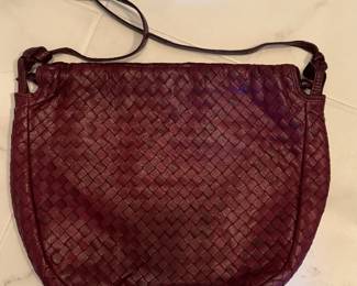 Vintage Bottega Veneta Drawstring Cross Body Bag.