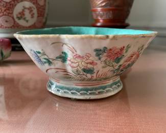 Antique 19th Century Famille Rose Bowl. Measures 7" D x 3" H. Photo 1 of 3.