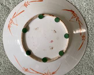 Antique 19th Century Chinese Platter with Swallows. Chinese Export. Measures 13.25" D. Photo 2 of 2.