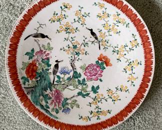 Antique 19th Century Chinese Platter with Swallows. Chinese Export. Measures 13.25" D. Photo 1 of 2.