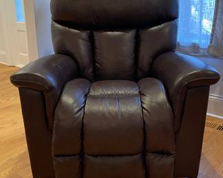 New With Tag Mocha Leather LAZ-BOY Power Recliner with Headrest and Lumbar Support. Measures 40" W. Photo 1 of 3.