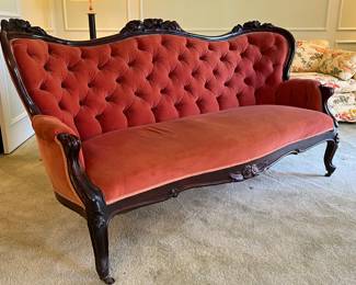 VICTORIAN TUFTED BACK SOFA