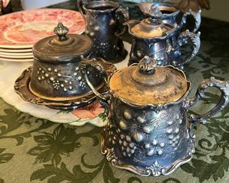 VICTORIAN TEA SET