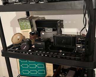 VINTAGE PHOTO EQUIPMENT