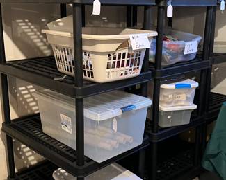 STORAGE SHELVING