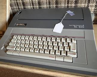 SMITH CORONA TYPEWRITER