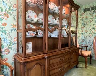 CHINA CABINET