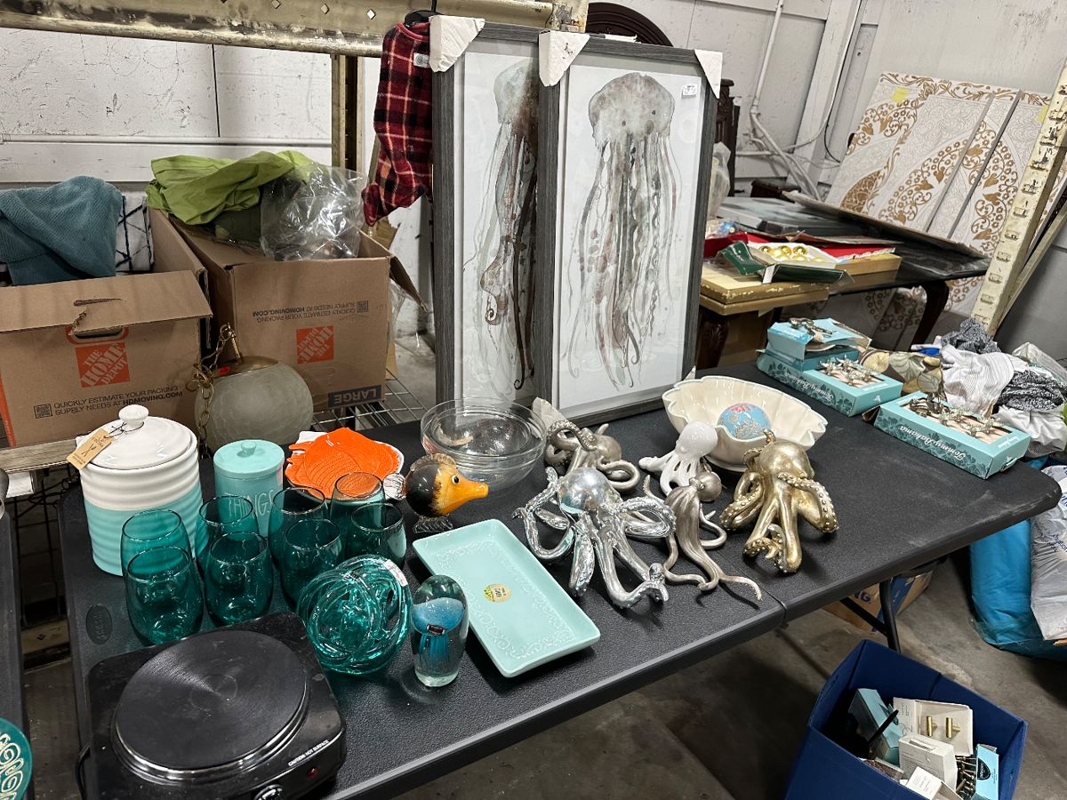 MASSIVE SALE IN ALPHARETTA WAREHOUSE! 4... starts on 12/16/2023