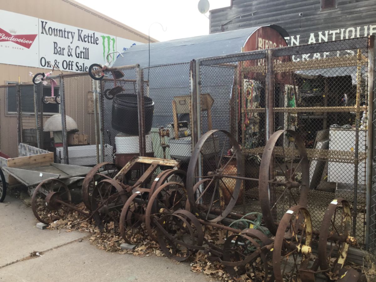 Antique store closing in Milaca, MN starts on 12/21/2023