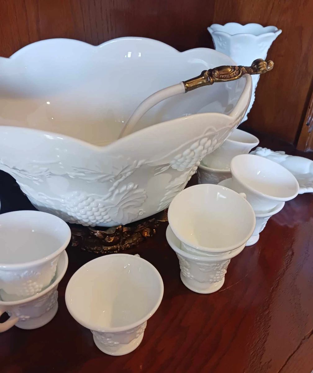 Cedar Hill Estate Sale starts on 12/16/2023