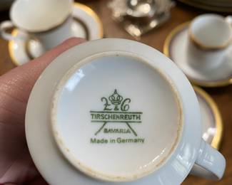 Set of 4 Tirschenreuth Bavaria Set-Demitasse Espresso Cup & Saucer