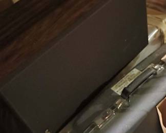 EPI Magnus Speaker - HE17