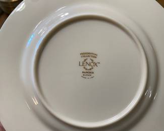 Lenox Presidential Collection Hancock Gold China Set