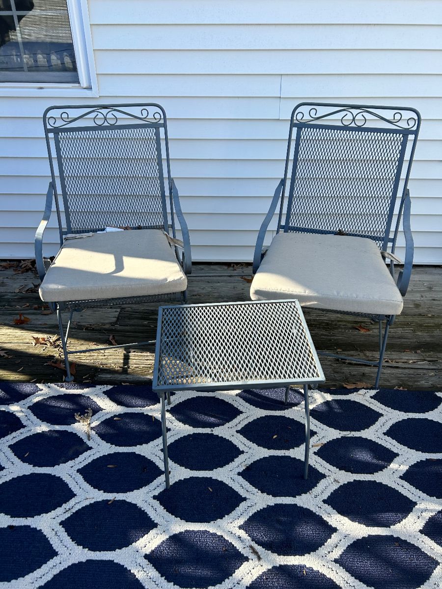 Springfield Estate Sale by KC Sales starts on 12/15/2023