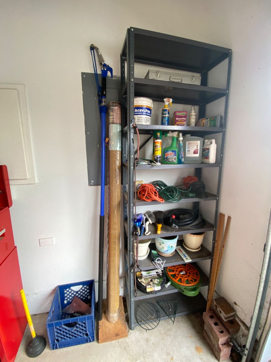 Stayton Estate Sale starts on 12/15/2023