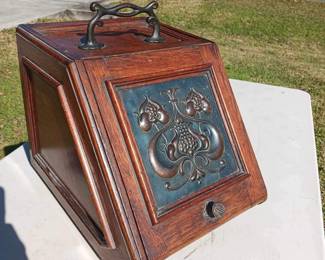 Extremely nice antique English Oak Coal Hod Ash Bucket with Shovel