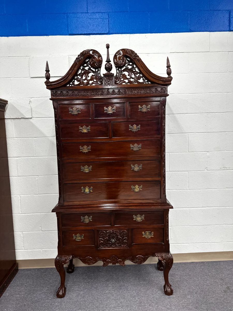 Estate Sale in Sherman, TX by Neely Estate Sales starts on 12/15/2023