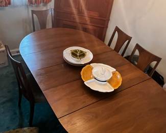 Broy Hill Furniture Company Expanding pedestal table with three leaves(Leaves shown in.)
$2200 available for purchase now, pick up only.
Dimensions, 29.75” H, 80.25”W, 44” D

