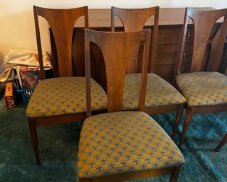Made a North Carolina. C. 1962 BroyHill furniture company. 1 armed chairs, 5 armless chairs. Boat shaped back, original upholstery. Excellent condition. $1800 For a set of six