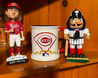 Cincinnati Reds memorabilia- $3 each 