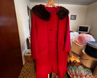 Vintage women's wool and fur coat, size 16. $150