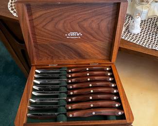SOLD-Vintage Cutco Steak knife set in Original Wood box- $125