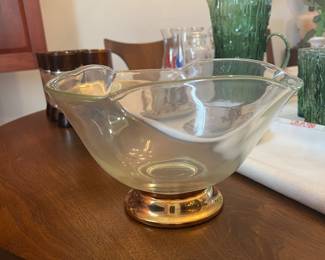 Mid-century modern Salad Bowl with copper base- $20