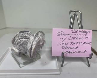 Boromuscovite on Lepidolite - Little Three Mine Cali.