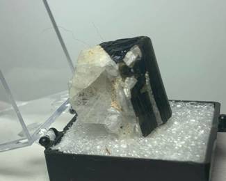 Tourmaline, Lepidolite - Queen Mine Cali.