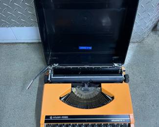 FTH353- Vintage Orange SilverReed Typewriter 