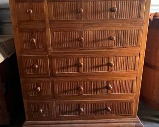 FTH368- Beautiful Wooden & Bamboo (10) Drawer Dresser
