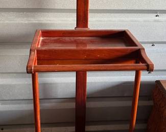 FTH363 Wooden Valet Stand