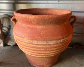 FTH384- Large Pottery Planter Vase