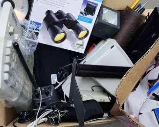 FTH087 - Mystery Lot Electronics