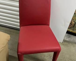 FTH476 Red Leather? Chair 