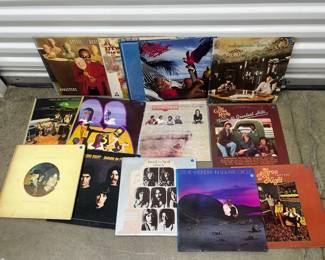 FTH224- Assorted Vintage Vinyl Records 