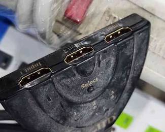 FTH511 - Mystery Lot - Electrical