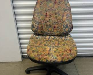 FTH293- Armless Office Chair
