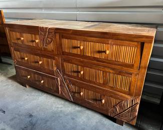 FTH362- Beautiful Vintage Carved Wooden Dresser