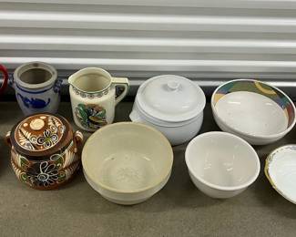 FTH070 Various Ceramic Dishes