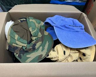 FTH510 Box Of Baseball Caps