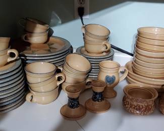 Pfaltzgraff 1980's MAFA Americana Sponge 