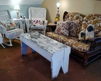 Farmhouse table bench 