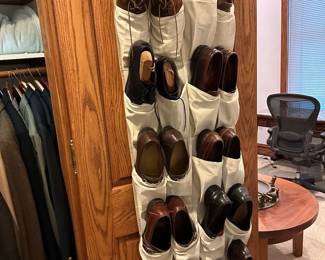 Size 11 men’s dress shoes and gold shoes and boots $10 each 