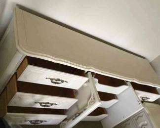 Dresser With Drawers