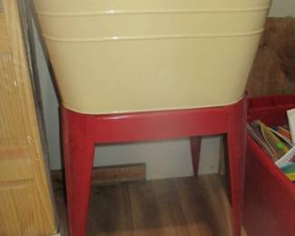 Vintage Wash Tub