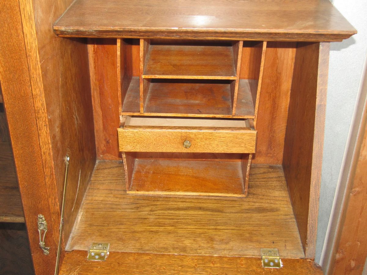 Deceased Estate Furniture,Sterling,Jewelry,Pocket... starts on 12/14/2023